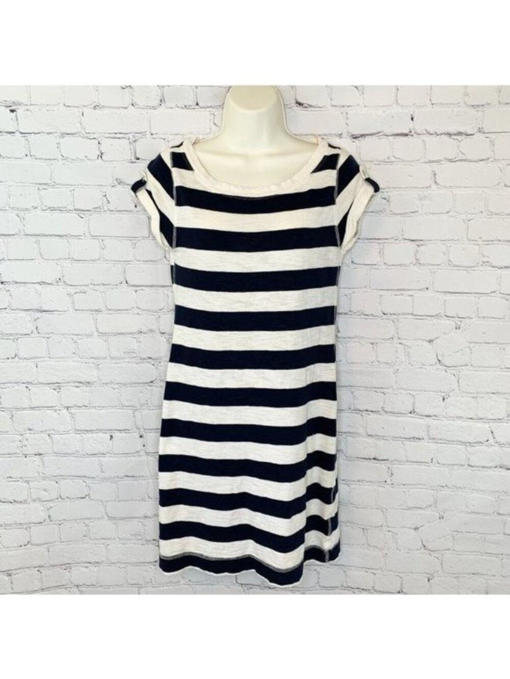 BANANA REPUBLIC DARK NAVY BLUE & CREAM STRIPE T-SHIRT DRESS - SMALL